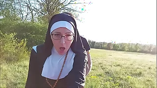 This nun gets will not hear of ass filled with cum before she goes to church !!